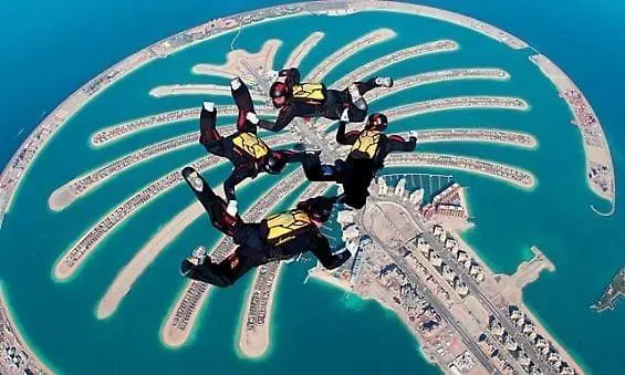 1Br Cool Vibes Pool Views Dubai Marina Apartment United Arab Emirates