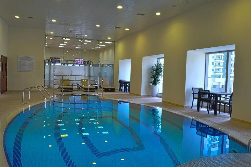 1Br Cool Vibes Pool Views Dubai Marina Apartment 0*,  United Arab Emirates