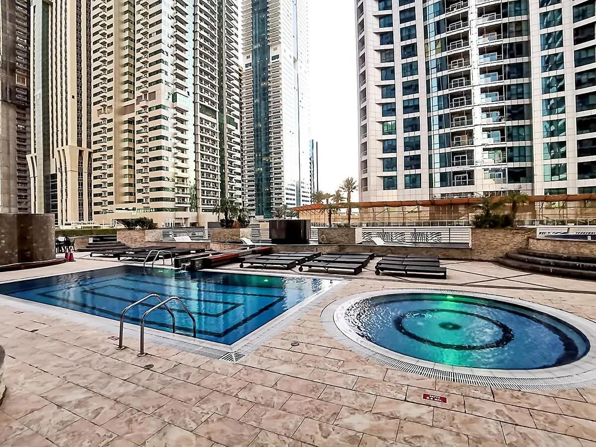 1Br Cool Vibes Pool Views Dubai Marina Apartment United Arab Emirates