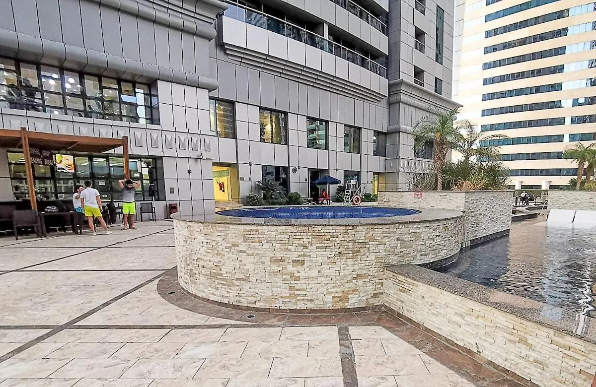1Br Cool Vibes Pool Views Dubai Marina 아파트