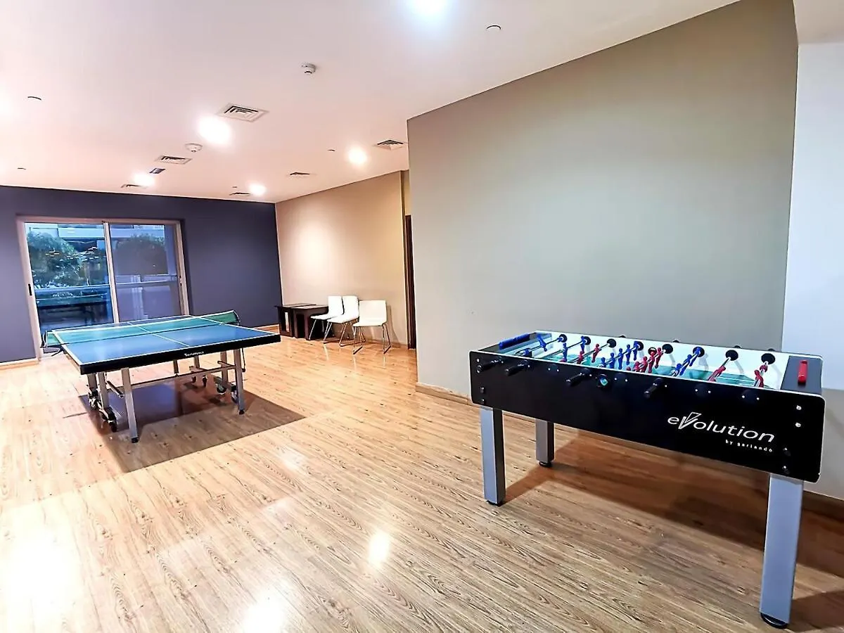 1Br Cool Vibes Pool Views Dubai Marina 아파트